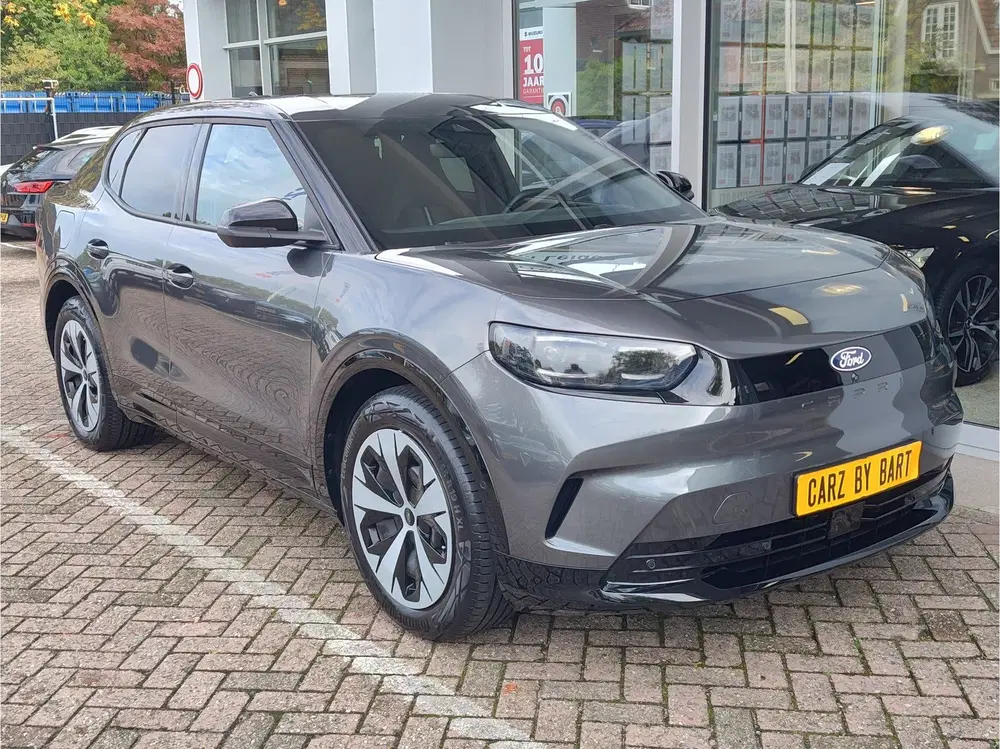 Ford Capri STANDARD RANGE RWD 52 kWh SoH 100% uit 2025, foto 7