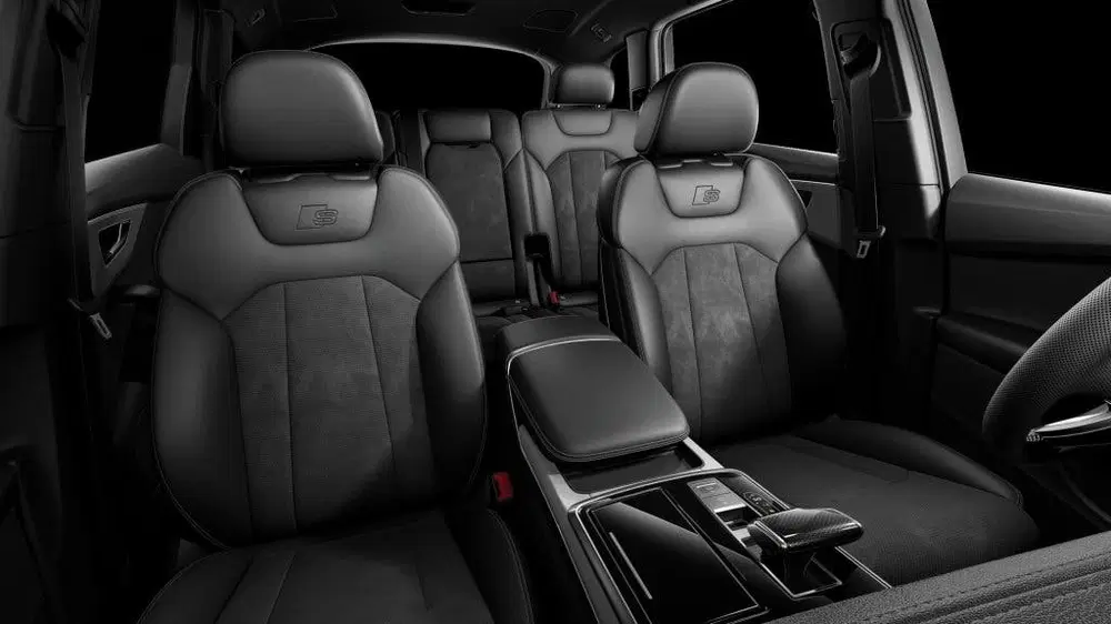 Audi Q7 55 TFSI e q Pro L S-ed B&O uit 2024, foto 7