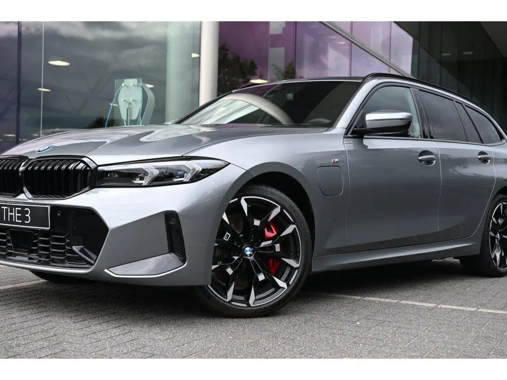 BMW 3-serie 330e M Sport Automaat uit 2026, foto 9