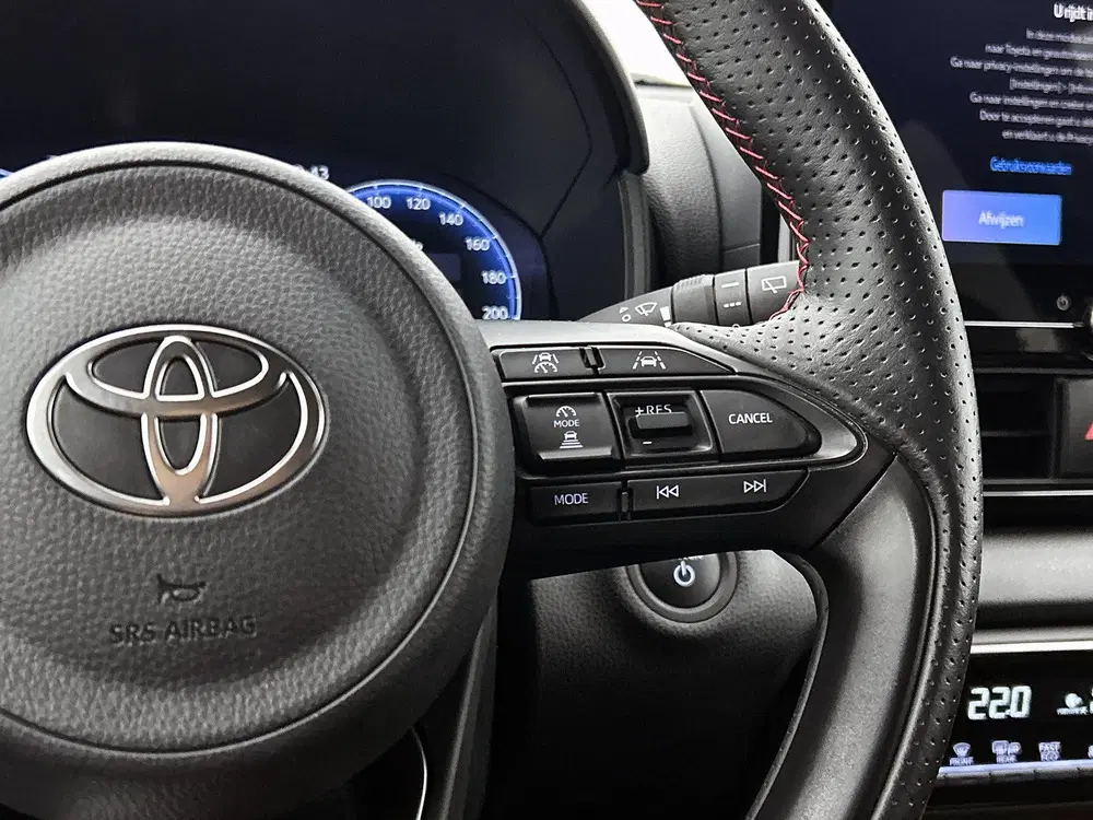 Toyota Yaris 1.5 Hybrid 130 GR Sport uit 2025, foto 15