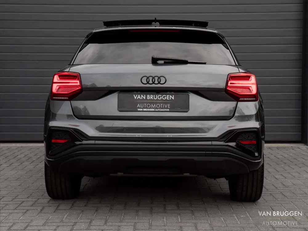 Audi Q2 35 TFSI S-Line Pano SONOS Keyless Sfeer BT uit 2023, foto 8