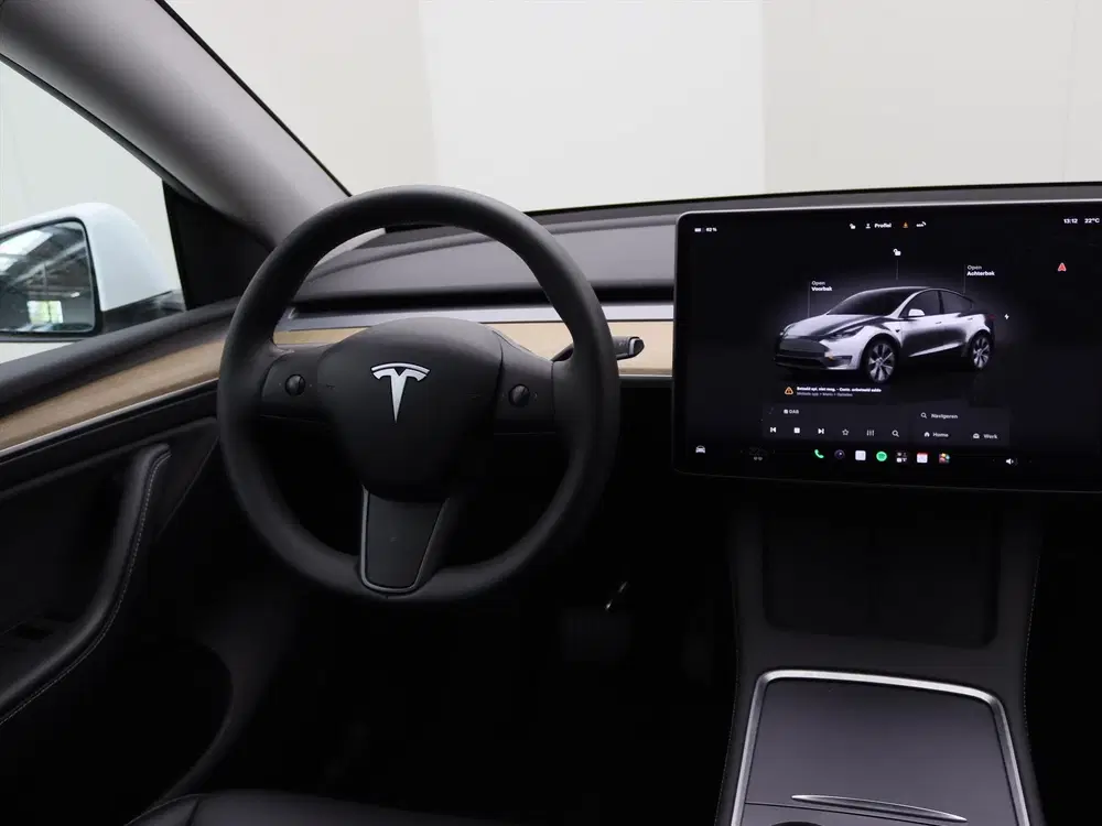 Tesla Model Y Standard RWD Plus 94.5% SoH [ AMD RYZEN+AU uit 2023, foto 10