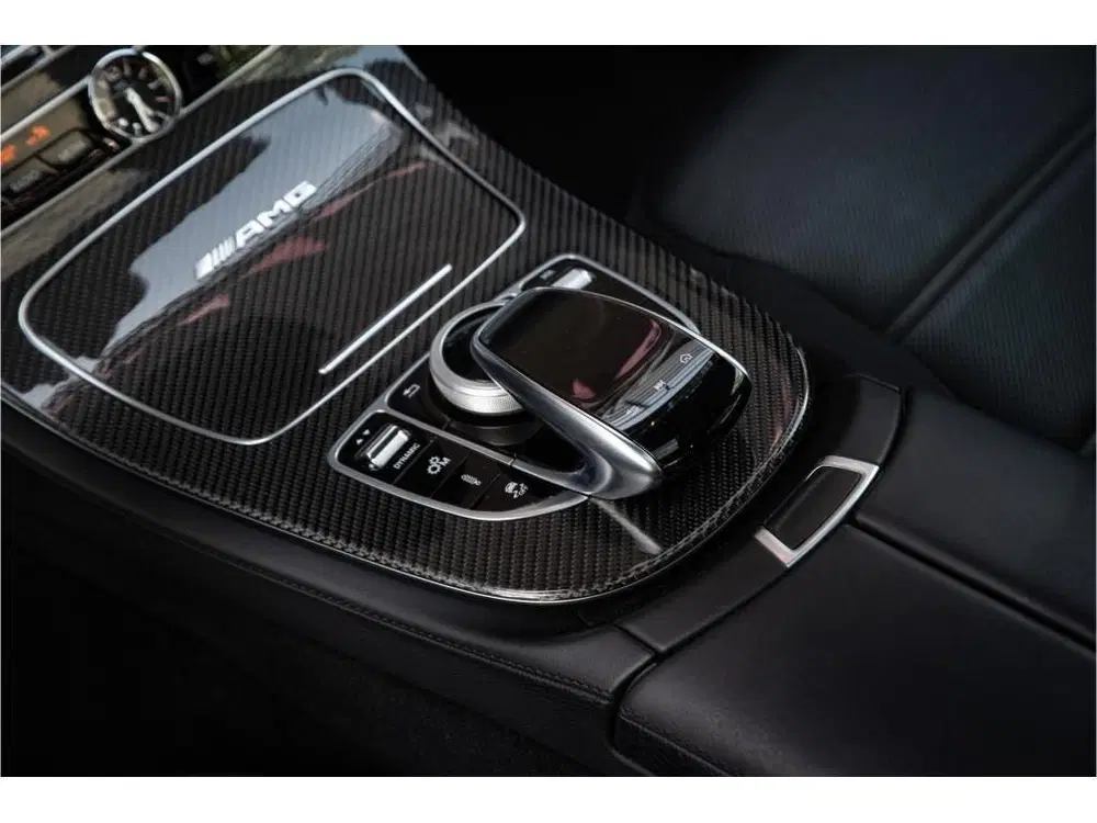 Mercedes-Benz E-Klasse AMG 63 4MATIC Premium Plus Schuifdak uit 2019, foto 15