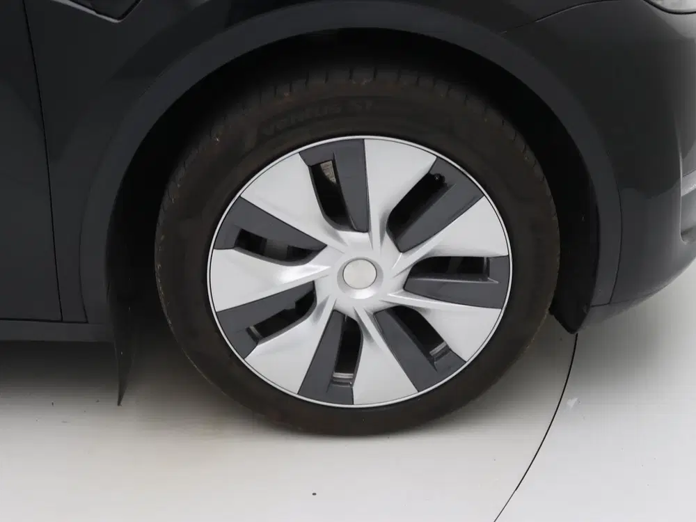 Tesla Model Y Long Range AWD 75kWh 351pk 93.3% SoH [ TRE uit 2023, foto 11
