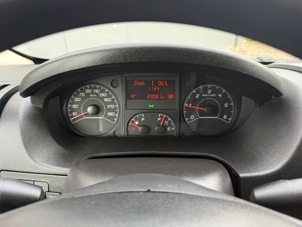 Peugeot Boxer 2.2 BlueHDi 120 PK uit 2023, foto 11