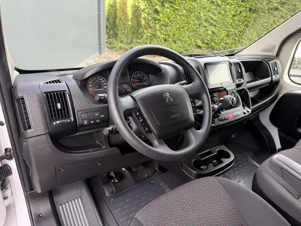 Peugeot Boxer 2.2 BlueHDi 120 PK uit 2023, foto 7