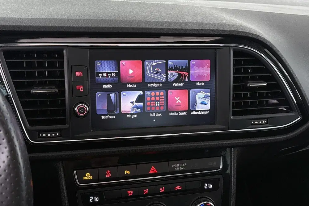 SEAT Leon 1.5 TSI FR Business Intense Panoramadak Vi uit 2019, foto 13