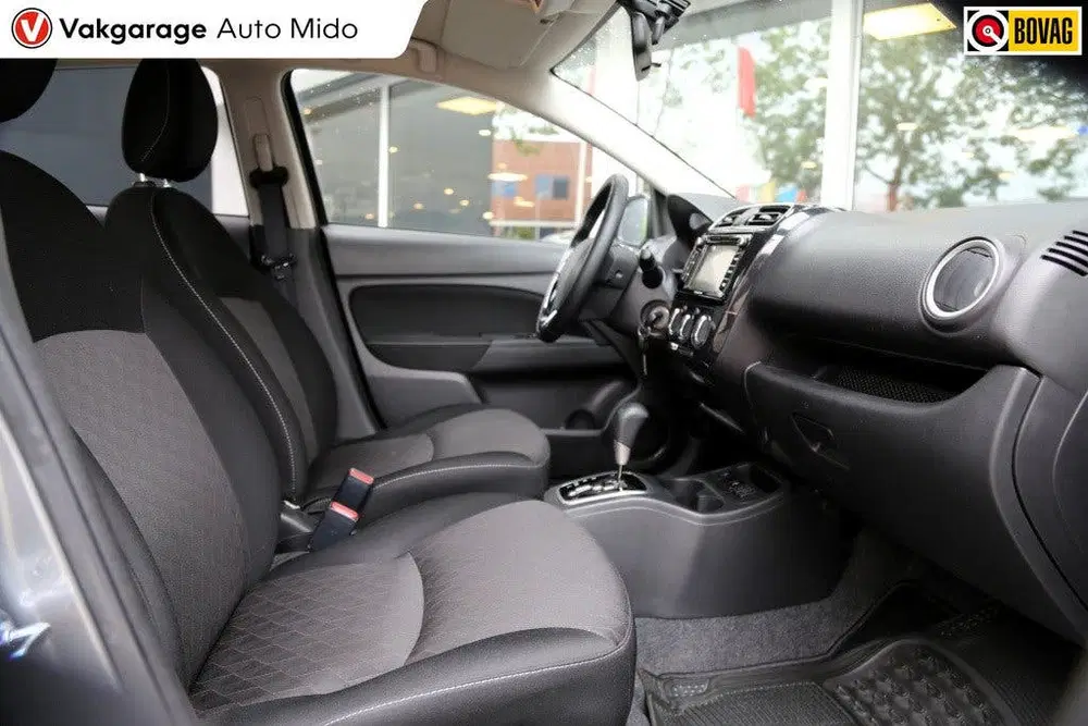 Mitsubishi Space Star 1.2i CVT Automaat Intro Edition uit 2021, foto 11