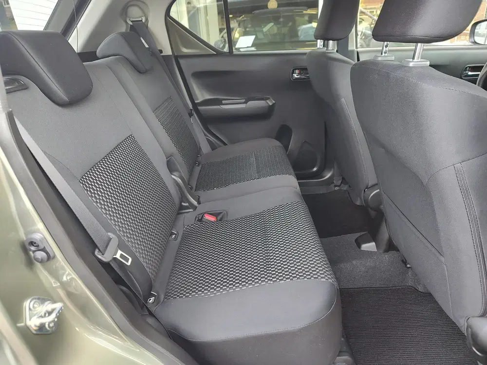 Suzuki Ignis 1.2 SMART HYBRID STYLE Clima uit 2024, foto 10