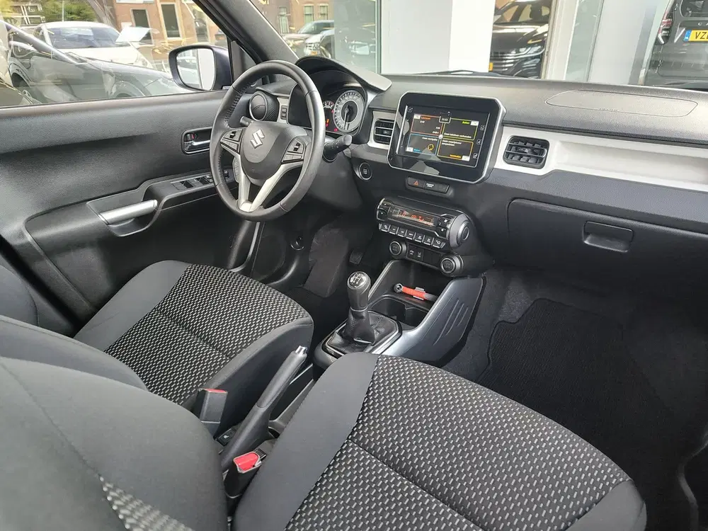 Suzuki Ignis 1.2 SMART HYBRID STYLE Clima uit 2024, foto 9