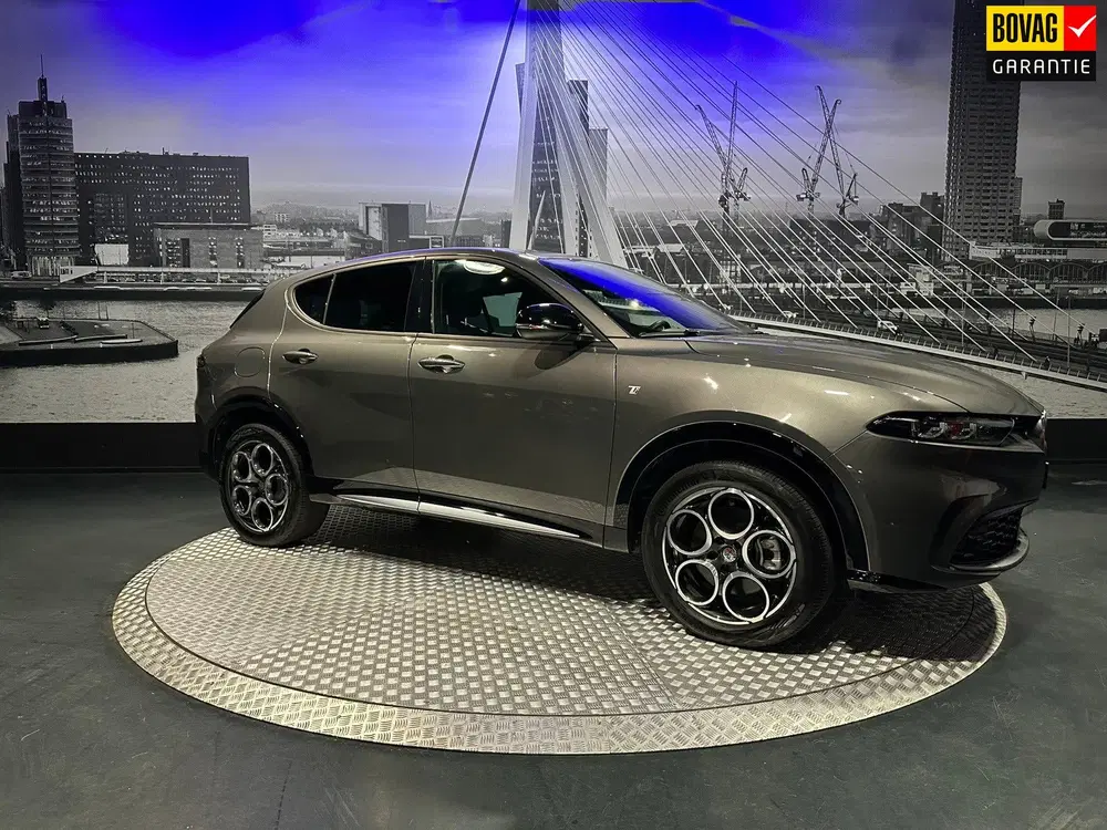 Alfa Romeo Tonale 1.3 Ibrida Plug-In Q4 uit 2024