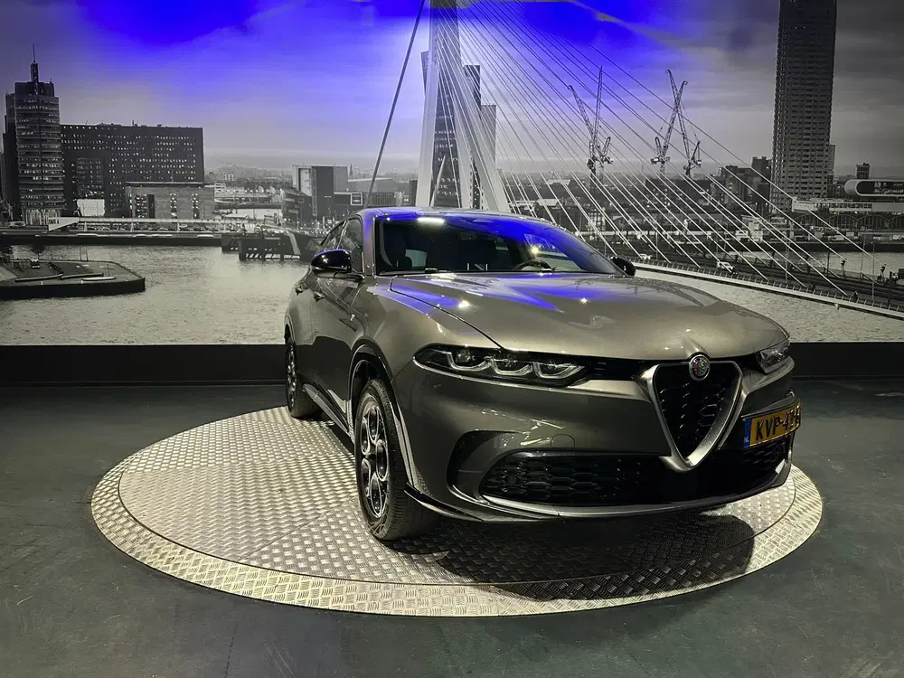 Alfa Romeo Tonale 1.3 Ibrida Plug-In Q4 uit 2024, foto 4