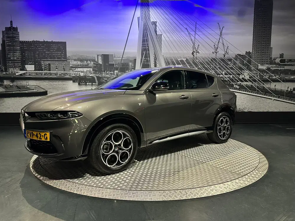 Alfa Romeo Tonale 1.3 Ibrida Plug-In Q4 uit 2024, foto 7
