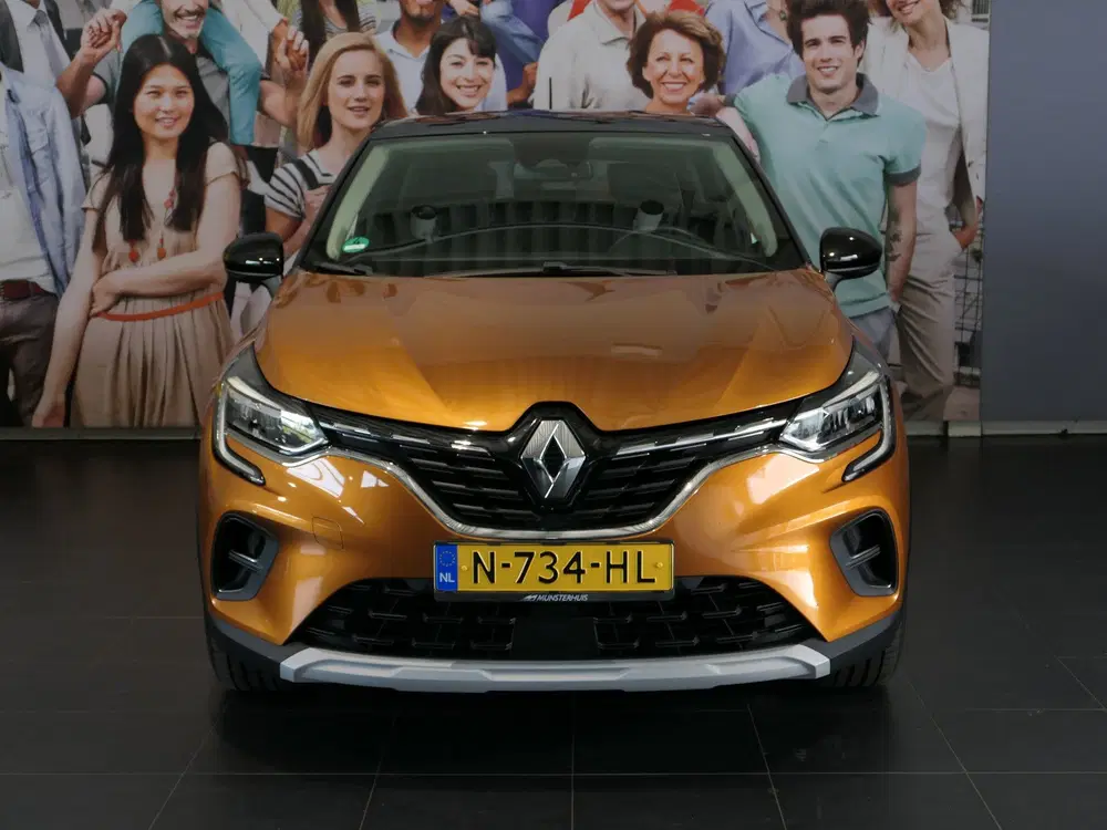 Renault Captur 1.3 TCe 140 Intens uit 2021, foto 2