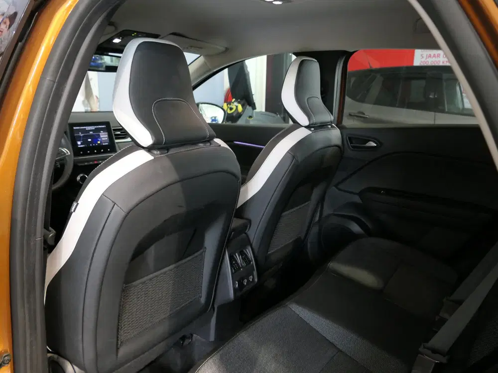 Renault Captur 1.3 TCe 140 Intens uit 2021, foto 7
