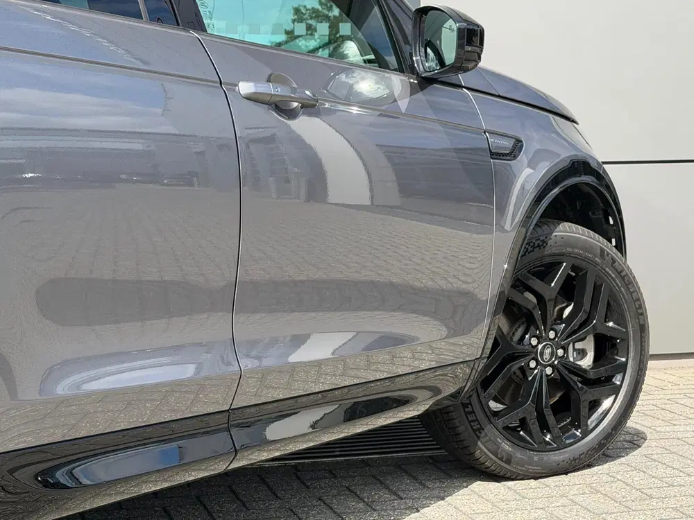 Land Rover Discovery Sport P270e Dynamic Edition uit 2025, foto 6