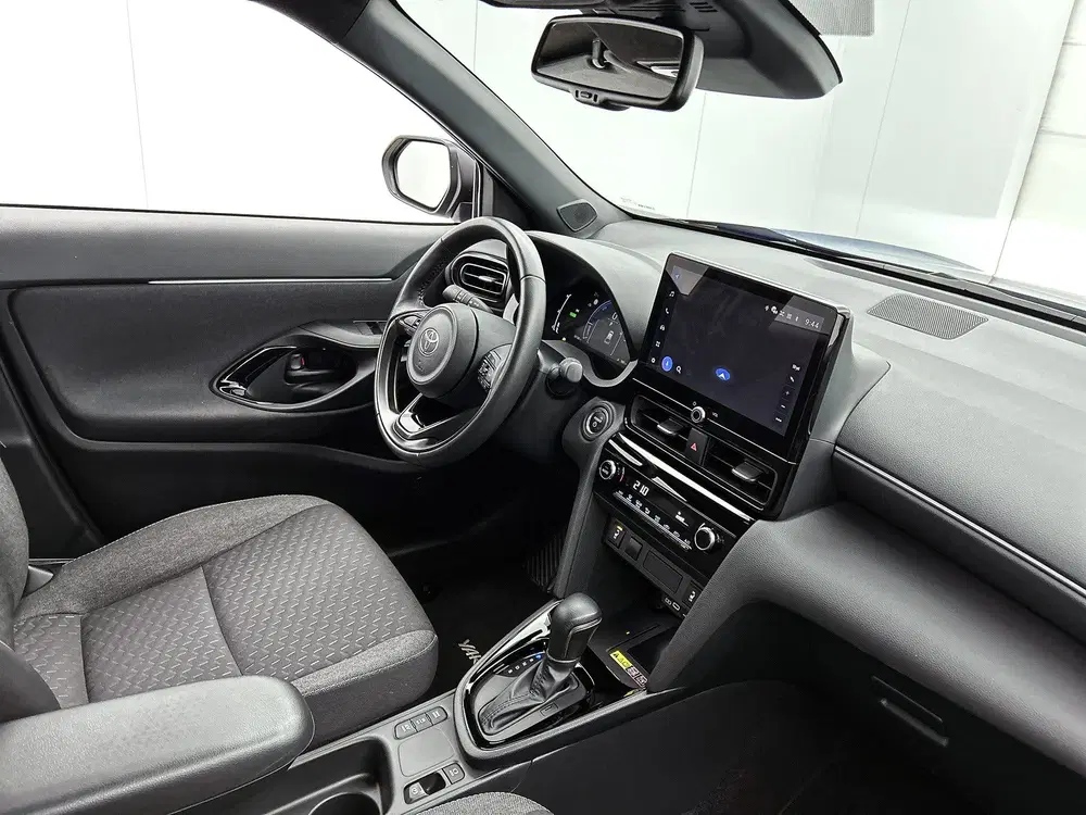 Toyota Yaris Cross 1.5 Hybrid 115 First Edition + uit 2025, foto 6
