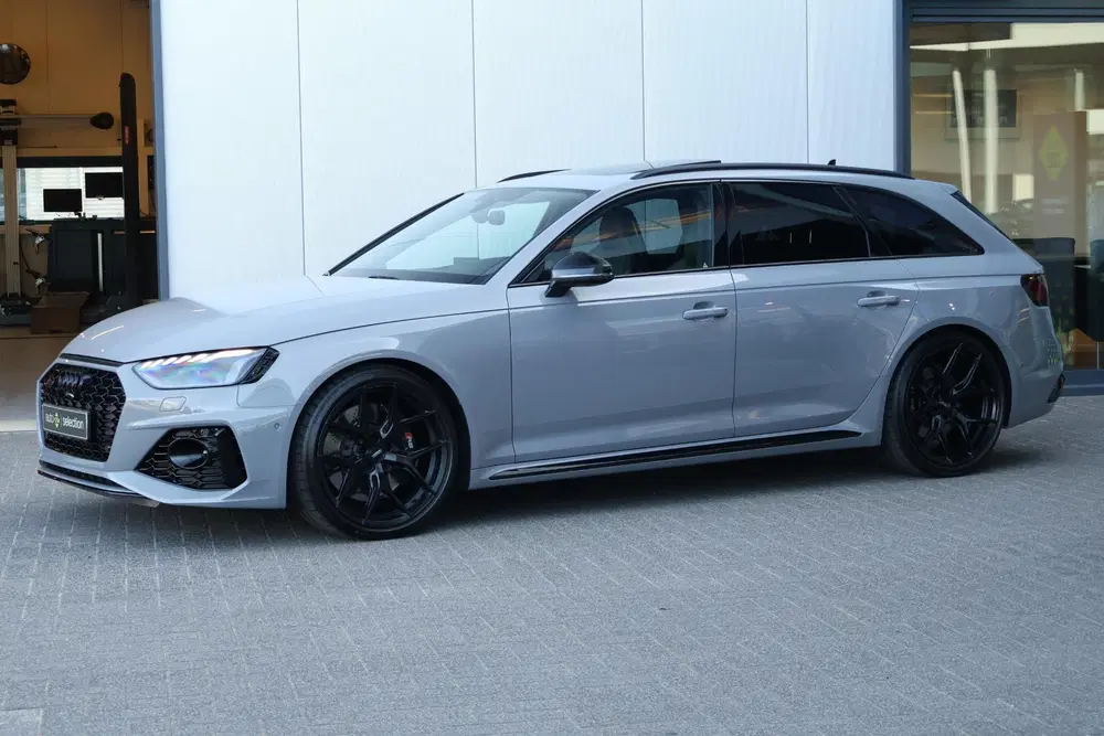 Audi A4 2.9 TFSI RS 4 quattro competition plus uit 2023, foto 9