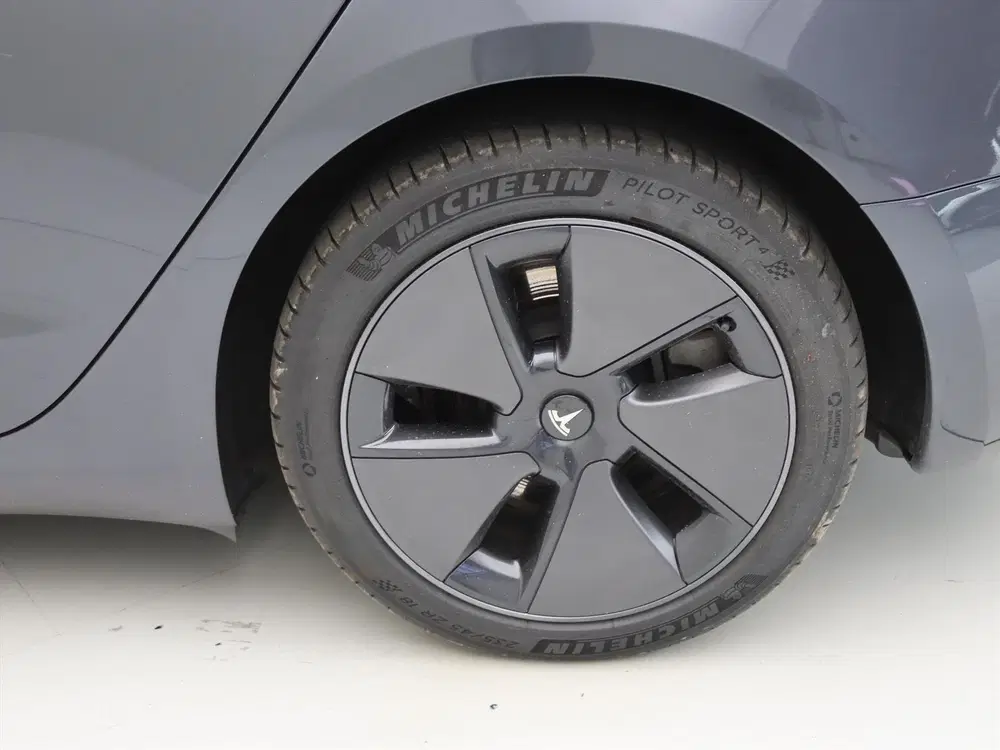 Tesla Model 3 Long-Range AWD 351pk 75 kWh UPGRADE 94.2% uit 2023, foto 14