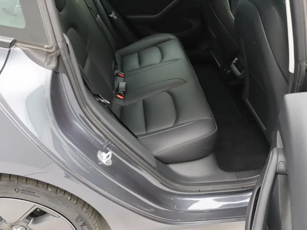 Tesla Model 3 Long-Range AWD 351pk 75 kWh UPGRADE 94.2% uit 2023, foto 15