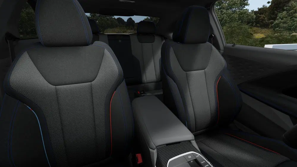 BMW 2-serie 220i M Sport Automaat uit 2026, foto 10