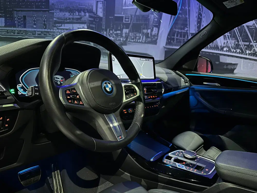 BMW iX3 High Executive 80 kWh *Panoramadak*360came uit 2023, foto 15