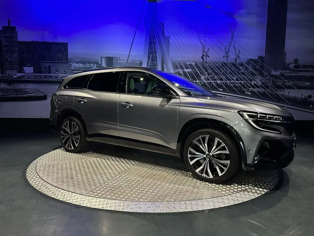 Renault Espace E-Tech full hybrid 200 iconic 7p. *Trekhaa uit 2024, foto 3