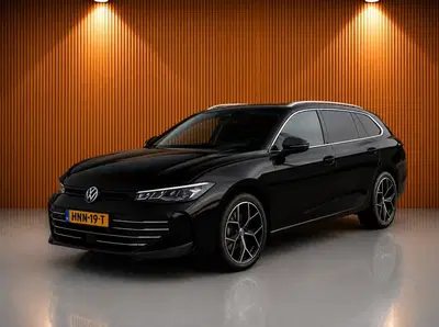 Volkswagen Passat 1.5 eTSI Elegance Business uit 2024