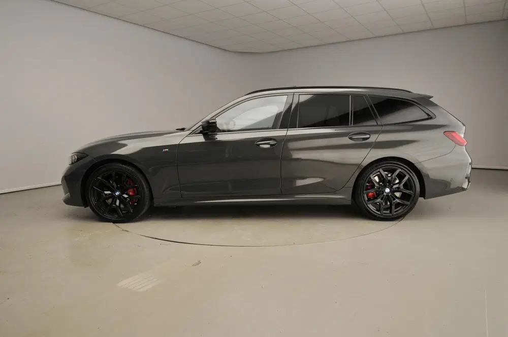 BMW 3-serie Touring M340i xDrive uit 2026, foto 2