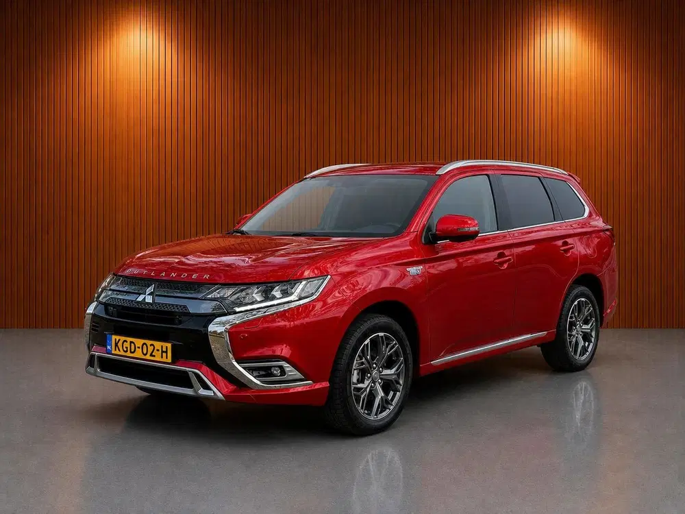 Mitsubishi Outlander 2.4 PHEV Instyle Leder uit 2020