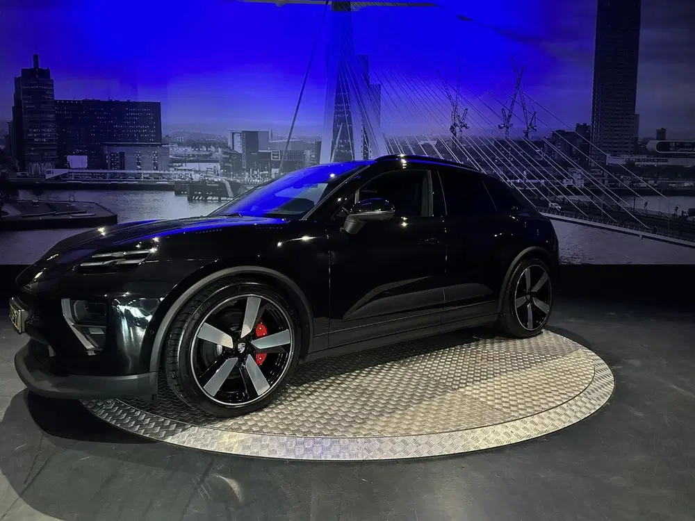 Porsche Macan 4 S 100 kWh *Pano*Luchtvering*Bose*Trekhaa uit 2025, foto 7