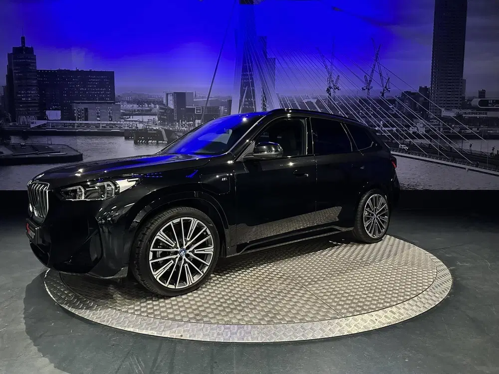 BMW X1 XDrive25e M-Pakket *Pano*HUD*360camera*Dri uit 2025, foto 5