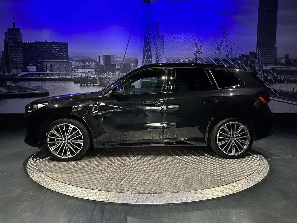 BMW X1 XDrive25e M-Pakket *Pano*HUD*360camera*Dri uit 2025, foto 6