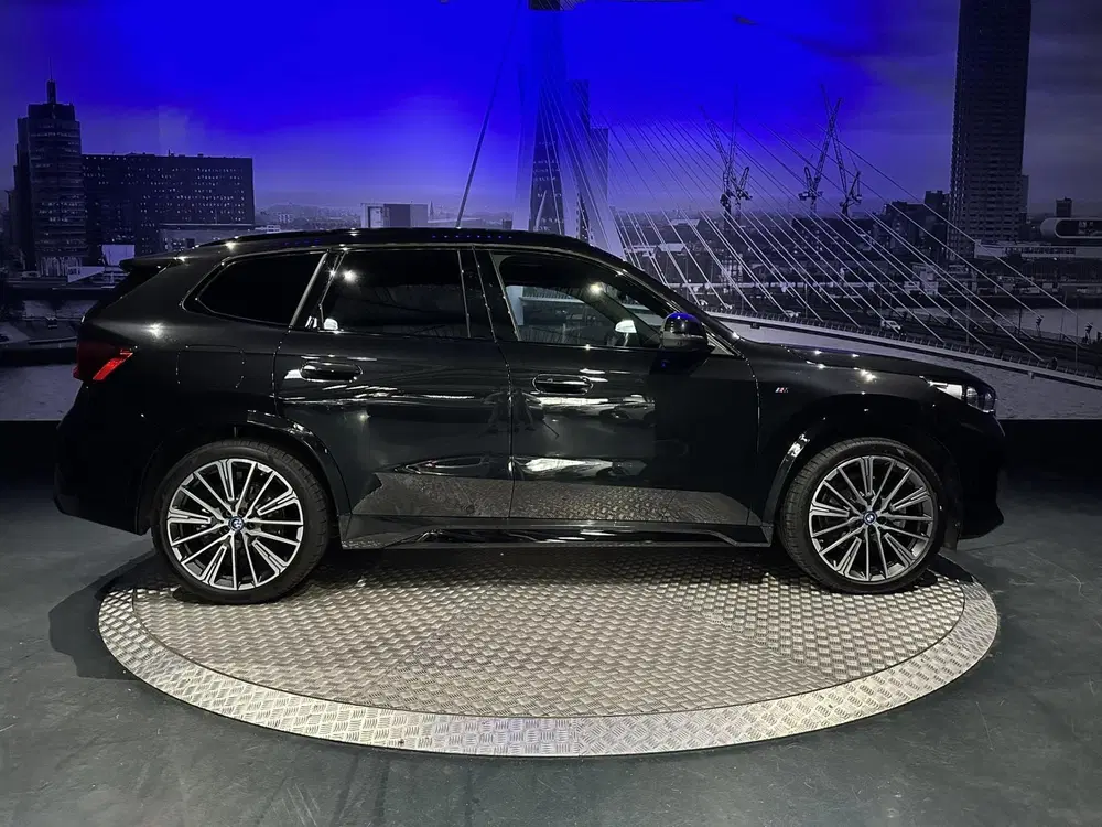BMW X1 XDrive25e M-Pakket *Pano*HUD*360camera*Dri uit 2025, foto 7