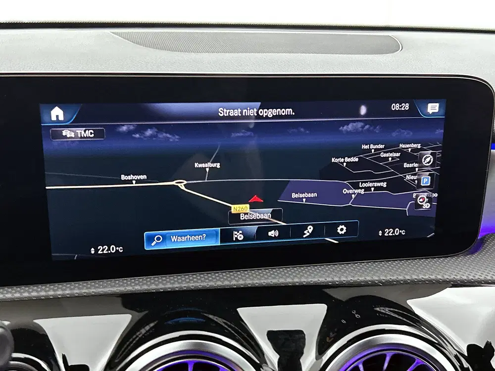 Mercedes-Benz A-Klasse 180 Business Solution AMG Lichtmetale uit 2022, foto 12