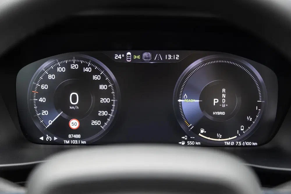 Volvo XC40 1.5 T4 Plug-in Hybrid Plus Dark uit 2023, foto 7