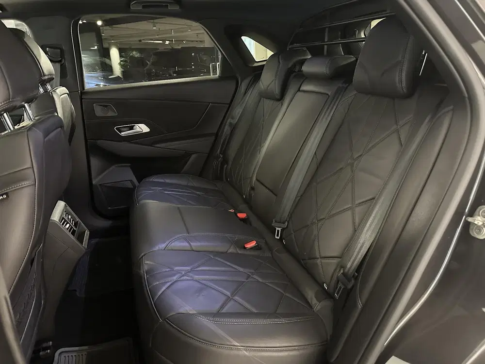 DS Automobiles DS 7 Crossback DS 7 Crossback E-Tense 4x4 Performance Lin uit 0, foto 11