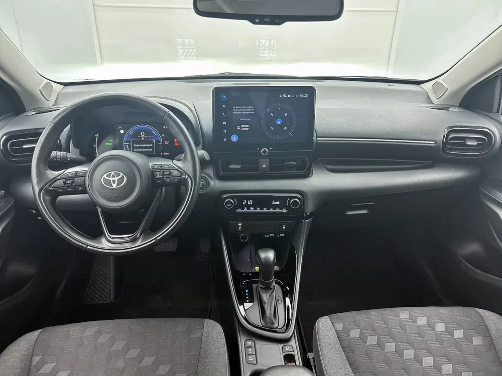 Toyota Yaris 1.5 Hybrid 115 Dynamic Comfort Pack uit 2025, foto 4