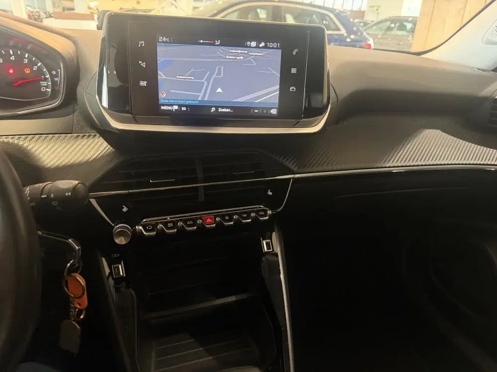 Peugeot 2008 1.2 PT B.L. Active uit 2020, foto 10