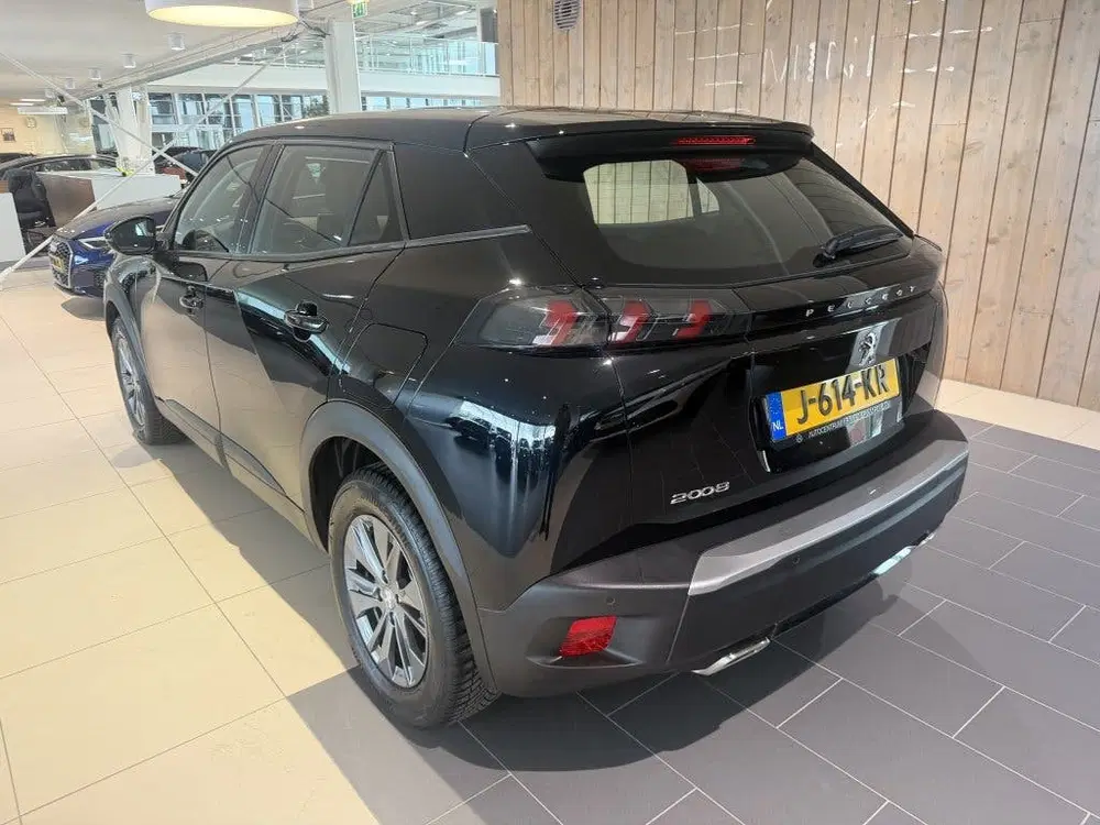 Peugeot 2008 1.2 PT B.L. Active uit 2020, foto 5