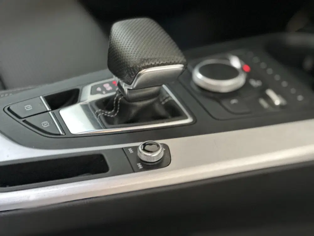 Audi A5 40 TFSI Sport S-line Edition uit 2019, foto 15