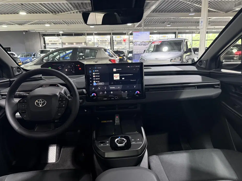 Toyota C-HR Executive AWD 77 kWh € 3000 Inruilpremie uit 2026, foto 12