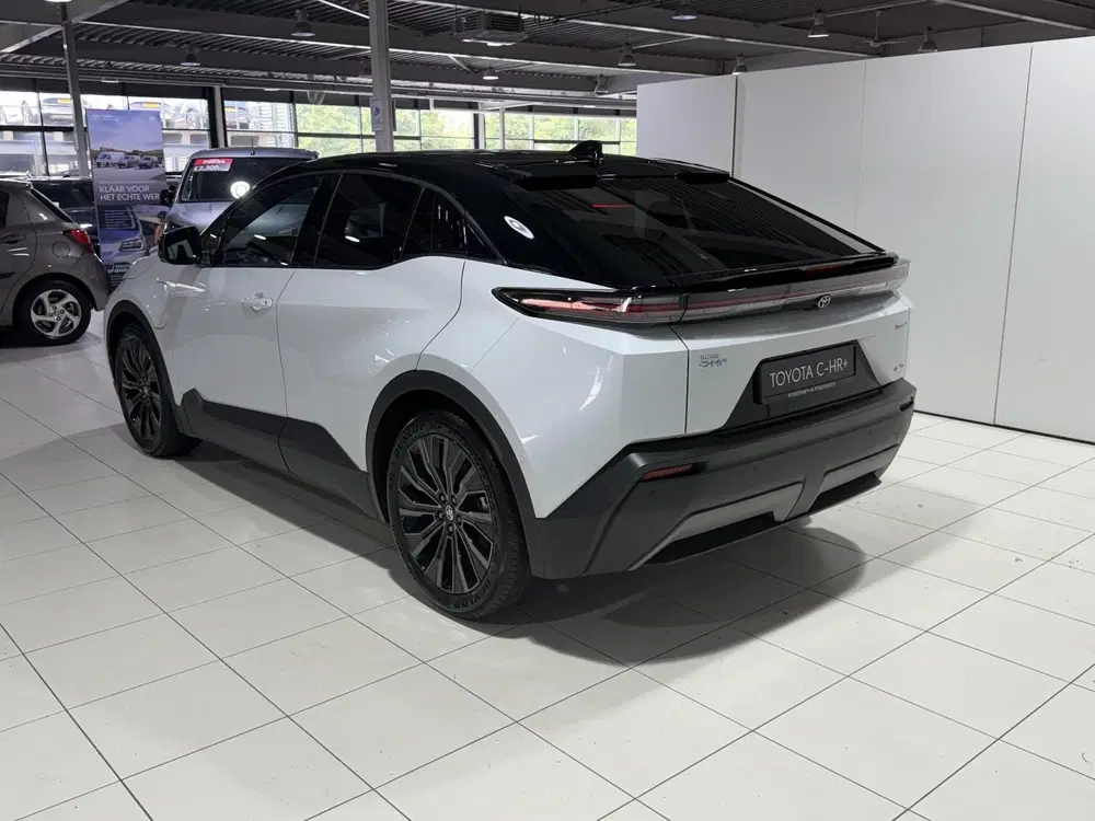 Toyota C-HR Executive AWD 77 kWh € 3000 Inruilpremie uit 2026, foto 7