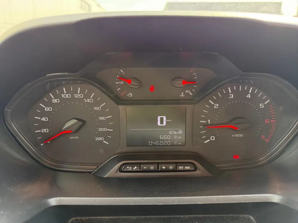Peugeot Partner 1.5 BlueHDI Premium Long uit 2019, foto 4
