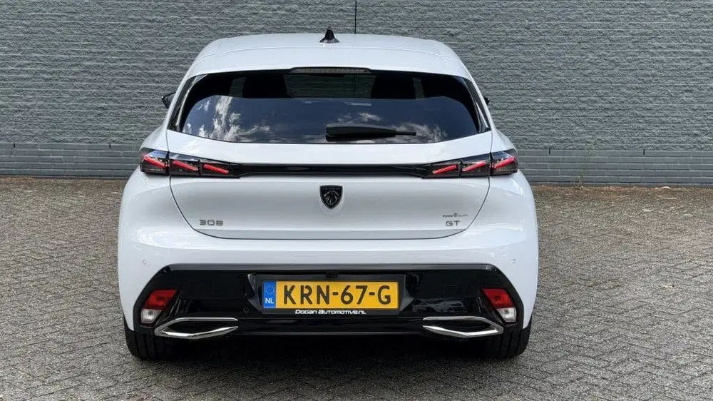 Peugeot 308 1.2 GT AUTOMAAT 18''LM 360 CAM 136PK NARDO uit 2024, foto 15