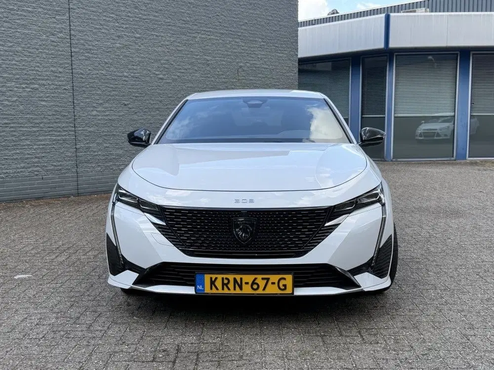 Peugeot 308 1.2 GT AUTOMAAT 18''LM 360 CAM 136PK NARDO uit 2024, foto 2