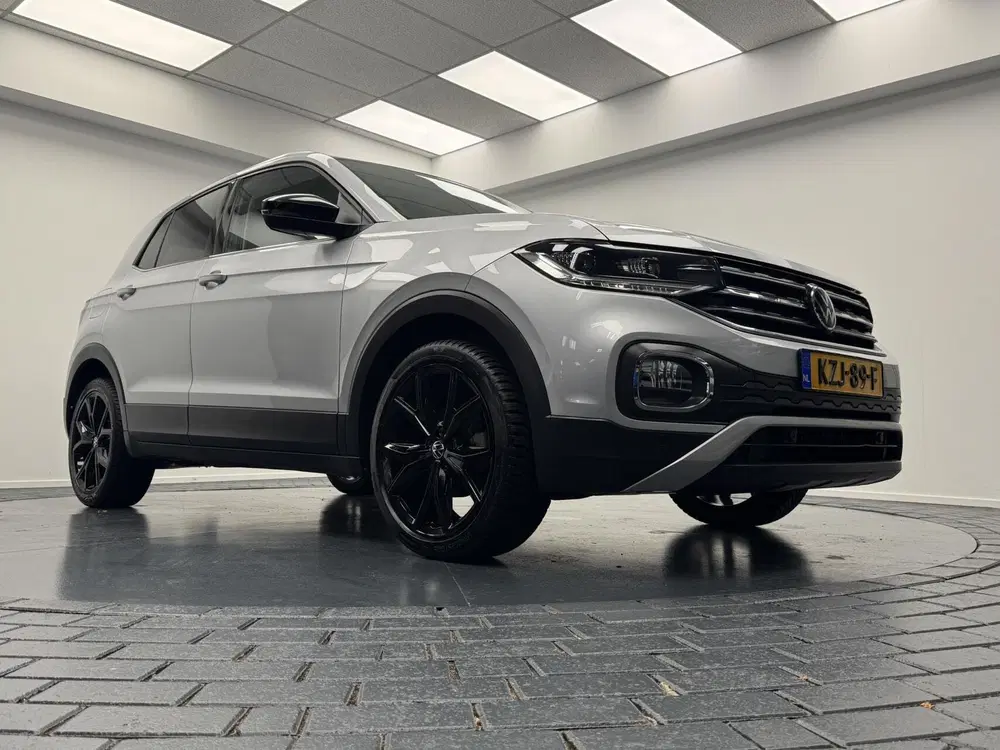 Volkswagen T-Cross 1.0 TSi Style 110PK Automaat-Trekhaak-Nav uit 2022, foto 10