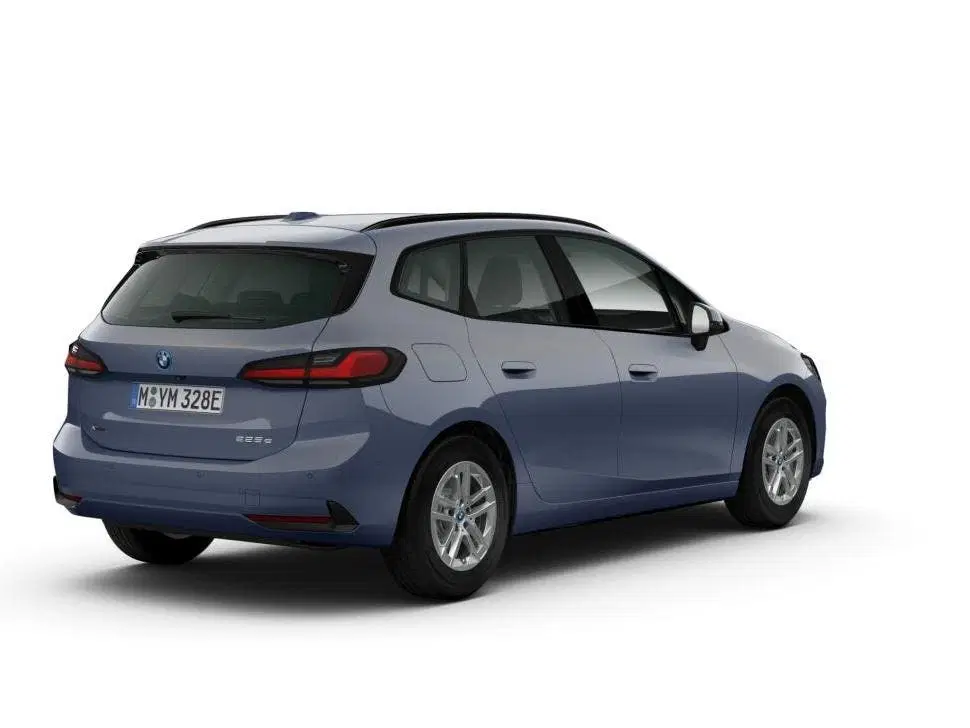BMW 2-serie Active Tourer 225e xDrive uit 2026, foto 2