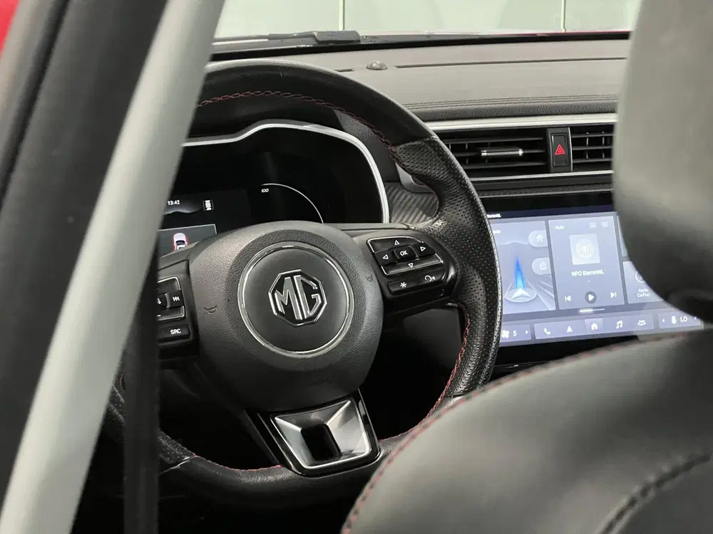 MG ZS Standard Range Luxury 50 kWh uit 2022, foto 8
