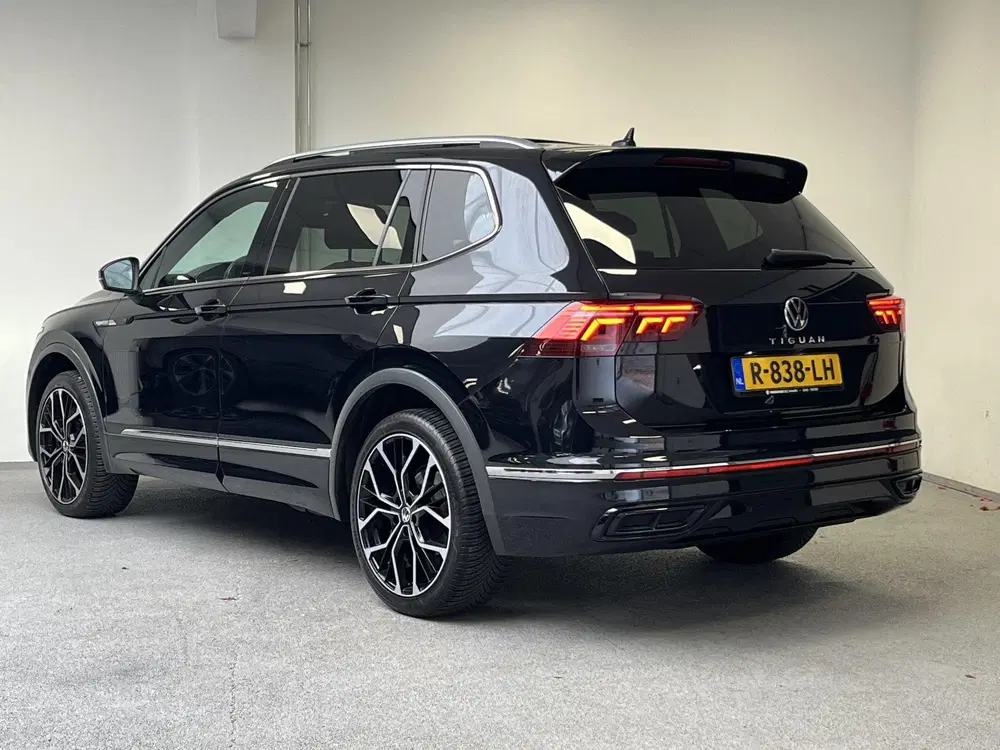 Volkswagen Tiguan Allspace 1.5 TSI R-Line 7p. uit 2022, foto 11